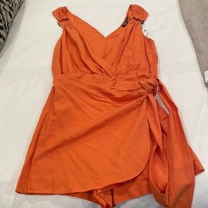 NWT Zara Orange Romper. Size Small